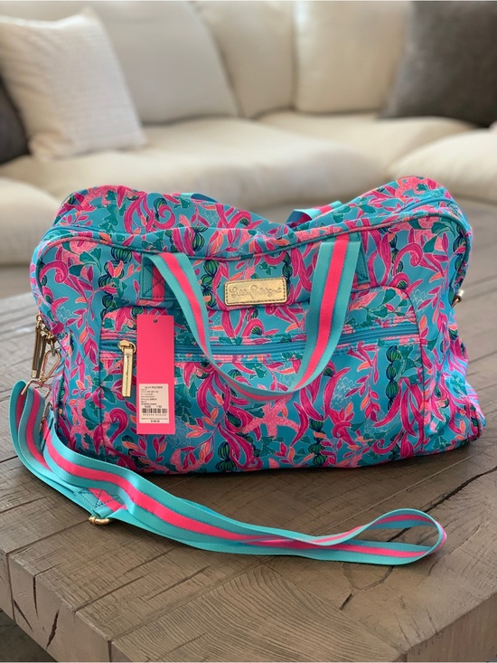 Lilly Pulitzer Handbags - NWT—-Lilly Pulitzer Turquoise & Pink Seaweed Samba Travel Duffel / Weekender